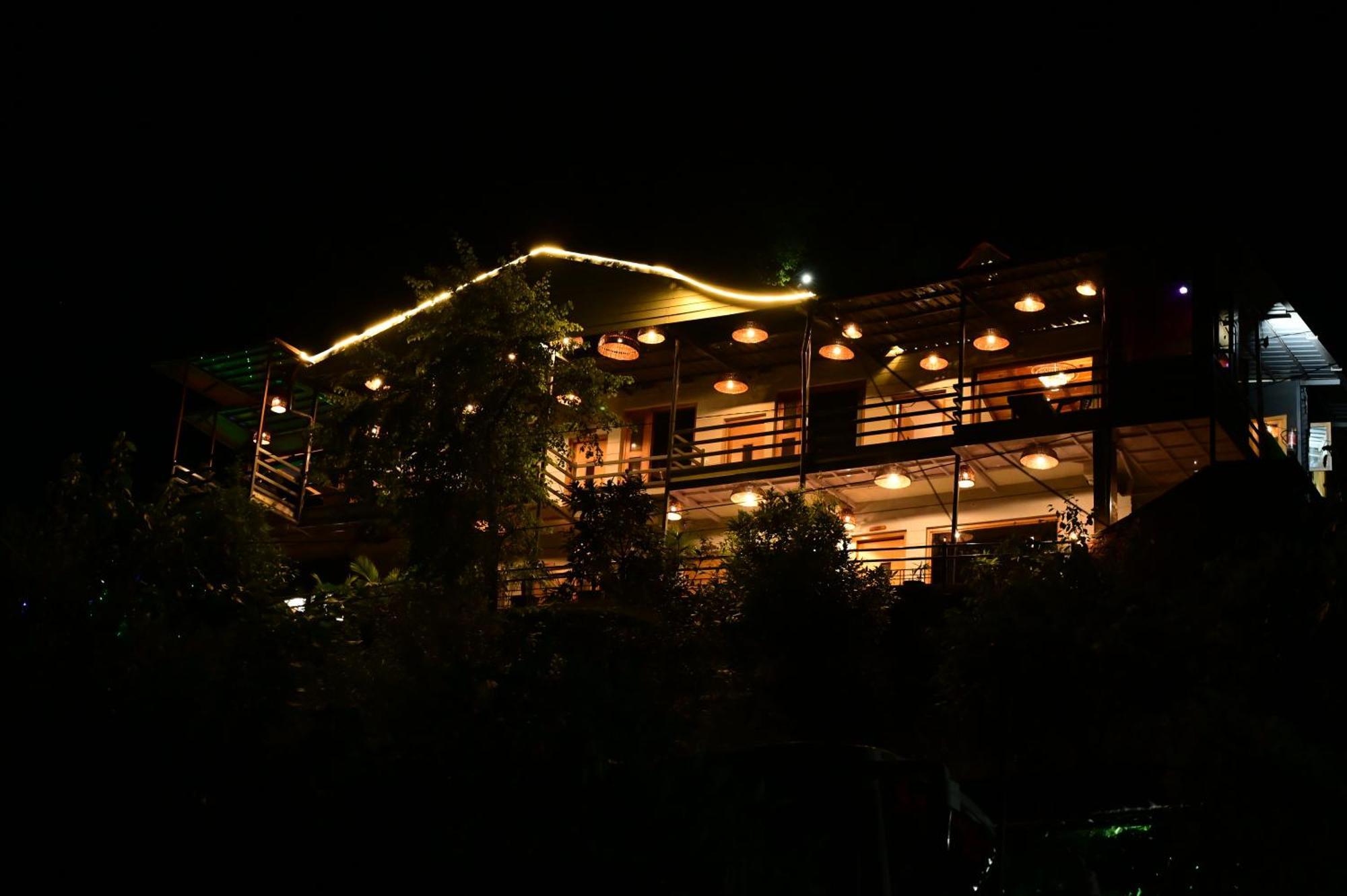 Valtara Hotel 3*